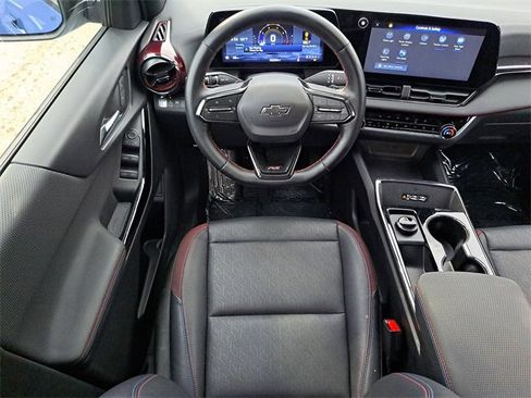 Used 2025 Chevrolet Equinox RS w/ Safety and Technology Package image 11