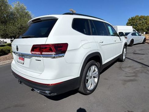 Used 2023 Volkswagen Atlas SE w/ Panoramic Sunroof Package AWD/4WD image 4