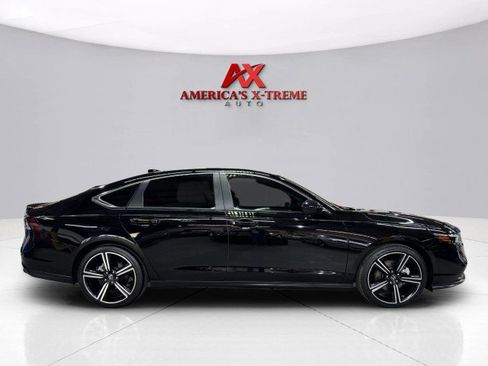 Used 2024 Honda Accord Sport image 7