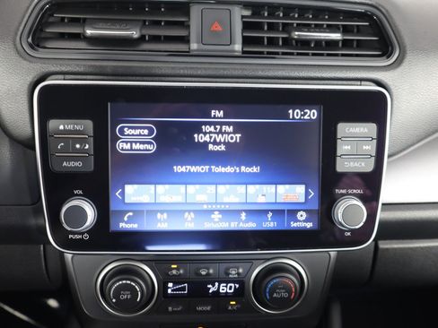 Used 2024 Nissan Leaf S image 21