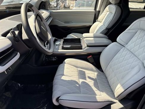 New 2026 Lincoln Navigator L Black Label image 23