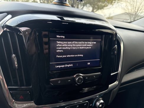 Used 2020 Chevrolet Traverse LS w/ LPO, Blackout Package image 28