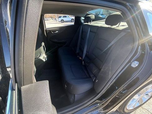 Used 2021 Chevrolet Malibu LT image 21