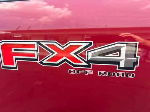 Used 2023 Ford F250 Lariat w/ Sport Appearance Package AWD/4WD image 44