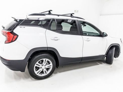 Used 2021 GMC Terrain SLE w/ Driver Convenience Package FWD image 9