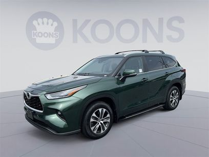 Used 2024 Toyota Highlander XLE