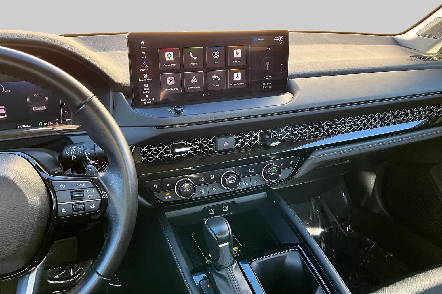Used 2023 Honda Accord Touring image 7