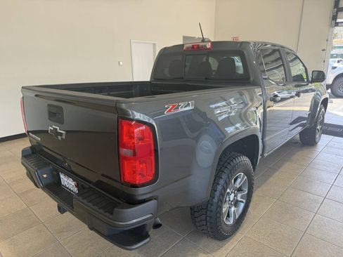 Used 2016 Chevrolet Colorado Z71 AWD/4WD image 4
