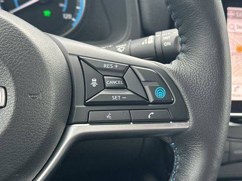 Certified 2024 Nissan Leaf SV Plus image 29