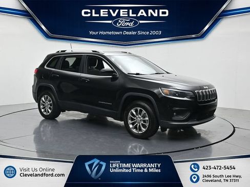 Used 2021 Jeep Cherokee Latitude Lux w/ Sun & Sound Group AWD/4WD image 1