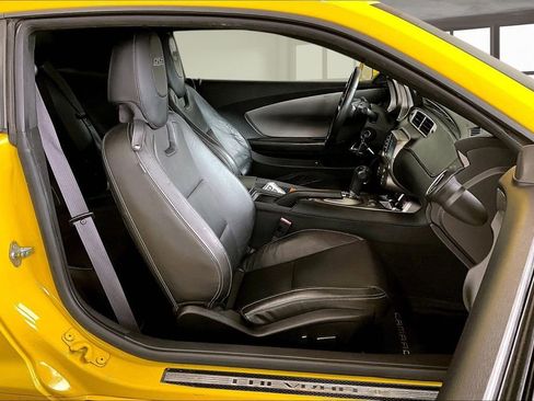 Used 2014 Chevrolet Camaro SS w/ RS Package image 8