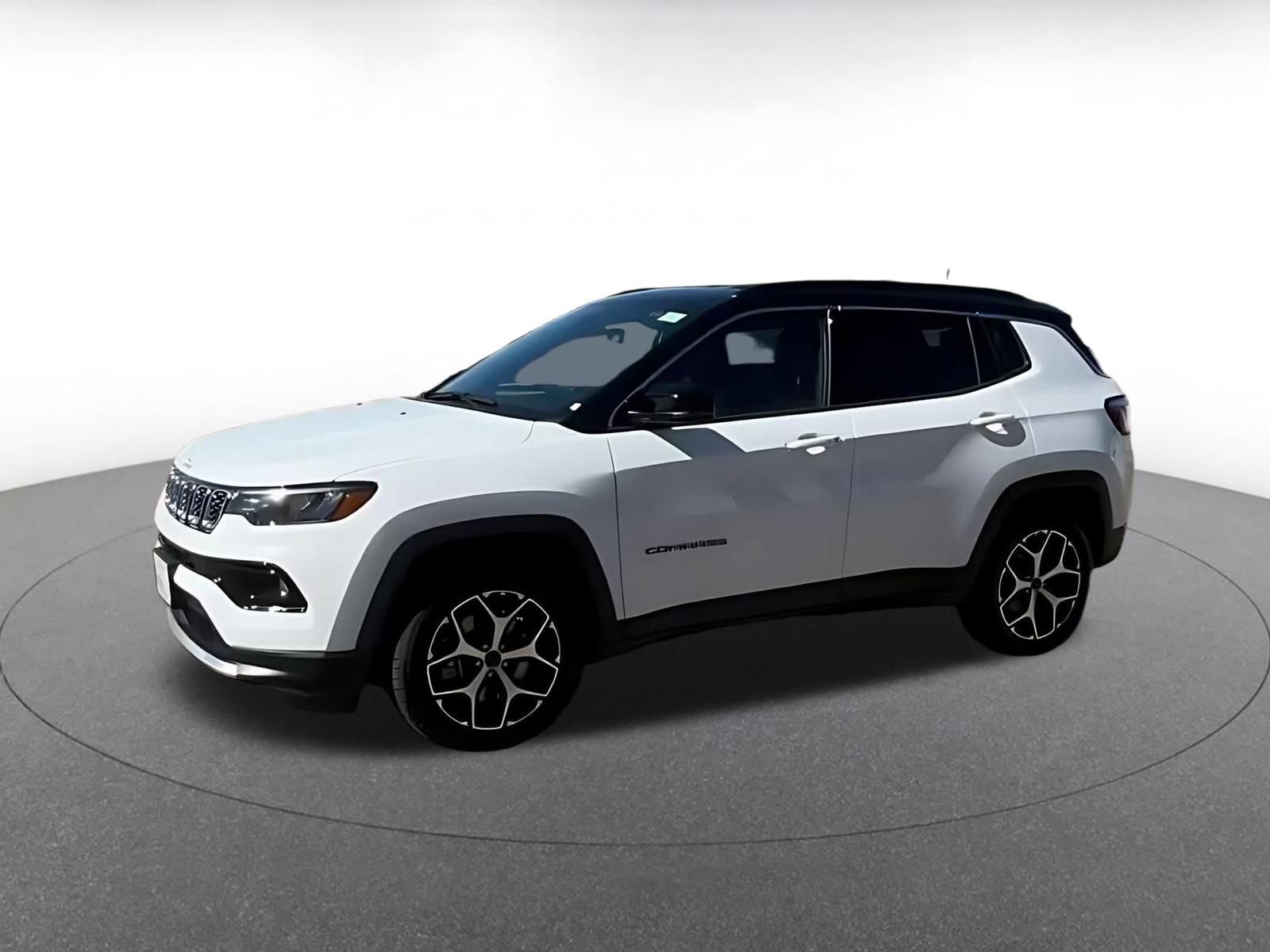 Used 2025 Jeep Compass Limited AWD/4WD image 7