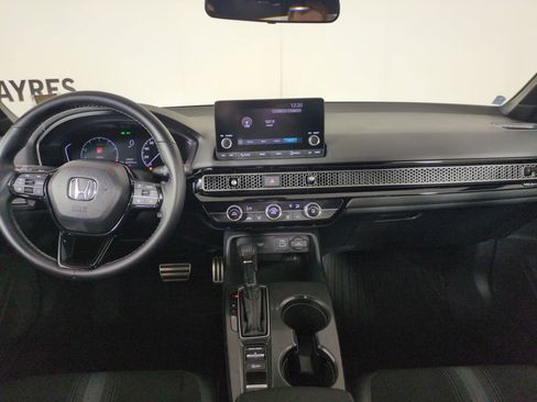 Used 2023 Honda Civic Sport image 12