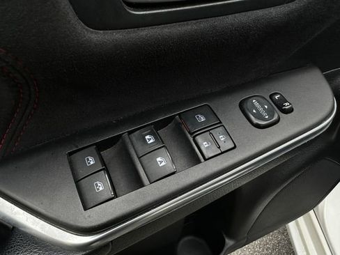 Used 2017 Toyota Camry XSE image 14