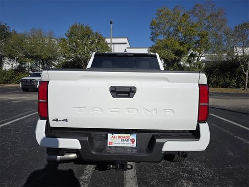 New 2026 Toyota Tacoma SR5 image 10