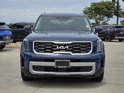 Certified 2023 Kia Telluride S w/ S Sunroof Package FWD image 11