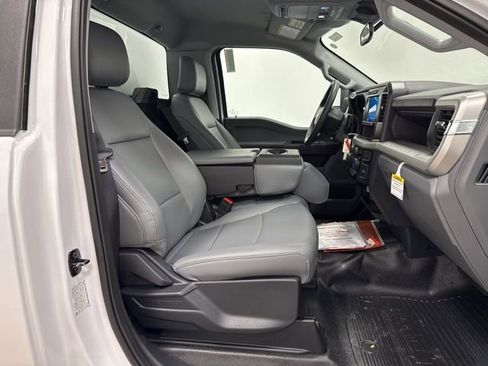 New 2025 Ford F350 XL w/ XL Chrome Package image 41