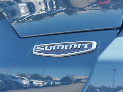 New 2026 Jeep Grand Cherokee Summit image 7