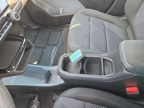 Used 2027 Chevrolet Bolt LT w/ LPO, All-Weather Package FWD image 24