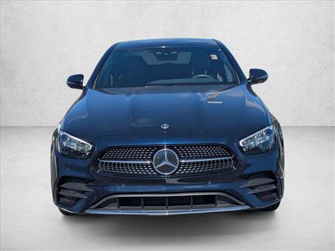 Used 2023 Mercedes-Benz E 450 4MATIC Sedan image 2