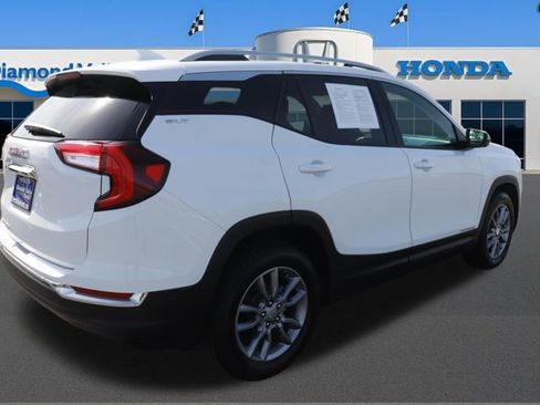 Used 2023 GMC Terrain SLT FWD image 6