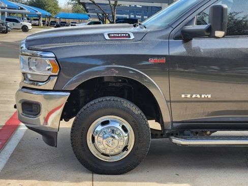 Used 2022 RAM 3500 Tradesman w/ Chrome Appearance Group image 15
