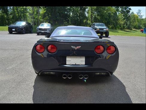 Used 2013 Chevrolet Corvette 427 w/ 1SC Preferred Equipment Group RWD image 10