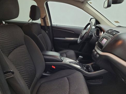 Used 2020 Dodge Journey SE w/ Blacktop Package FWD image 21
