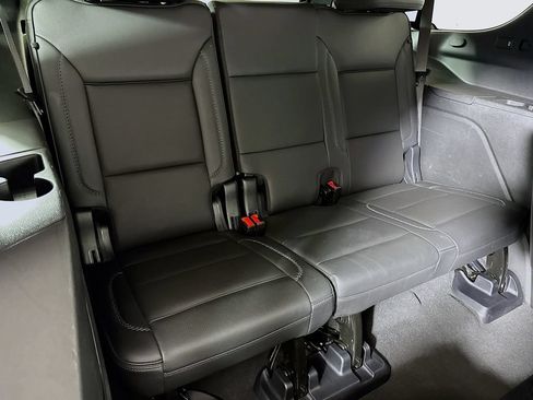 Certified 2025 GMC Yukon Denali AWD/4WD image 26