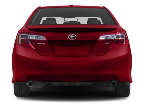 Used 2013 Toyota Camry SE FWD image 6