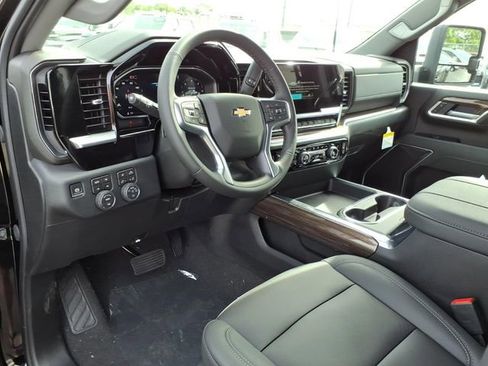 New 2026 Chevrolet Silverado 3500 LT w/ All Star Edition AWD/4WD image 5