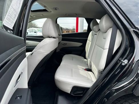 Used 2023 Hyundai Tucson SEL w/ Convenience Package image 10
