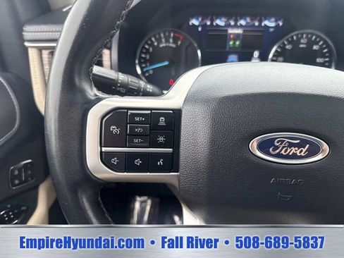 Used 2024 Ford Expedition Limited AWD/4WD image 29