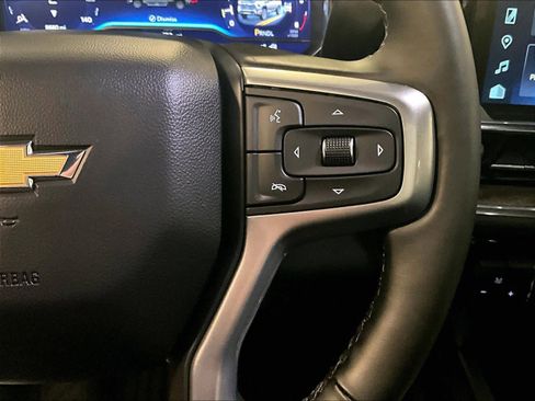 Used 2025 Chevrolet Silverado 2500 LTZ w/ LTZ Premium Package image 24