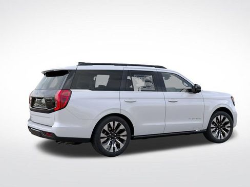 New 2027 Ford Expedition Platinum w/ Driver's Package RWD image 7