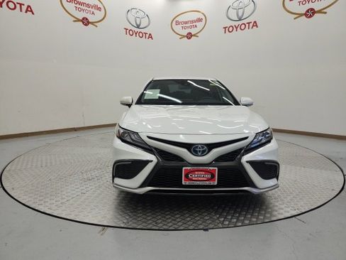 Used 2022 Toyota Camry XSE image 7