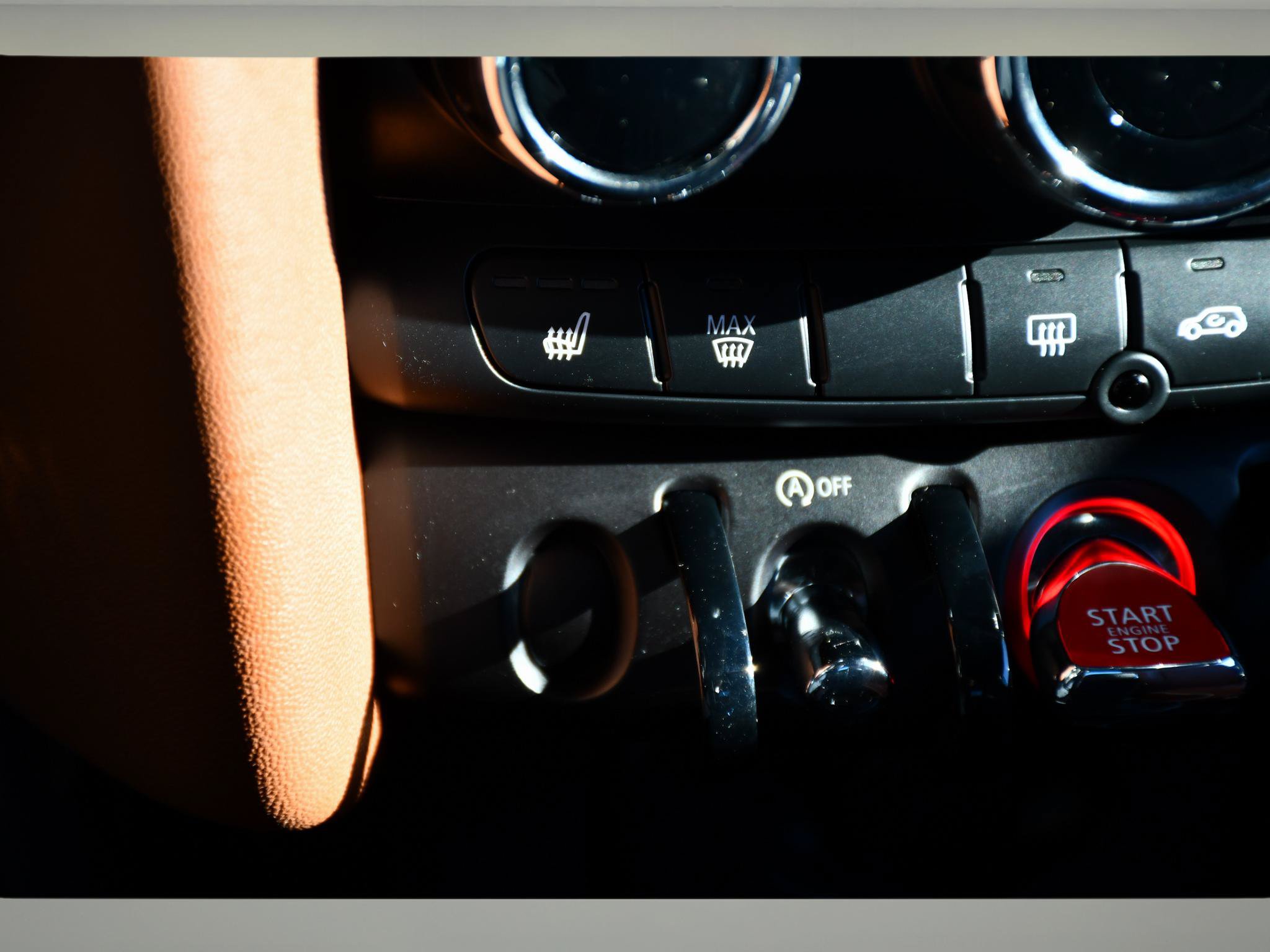 Used 2022 MINI Cooper John Cooper Works FWD image 32