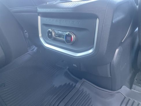 New 2025 Ford Expedition Active image 63