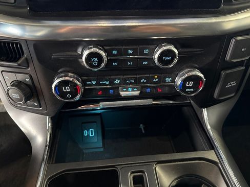 Used 2021 Ford F150 Lariat AWD/4WD image 24