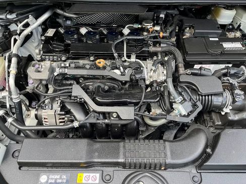 Used 2020 Toyota Corolla SE FWD image 29