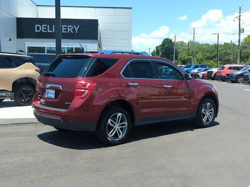 Used 2017 Chevrolet Equinox Premier w/ Enhanced Convenience Package FWD image 7
