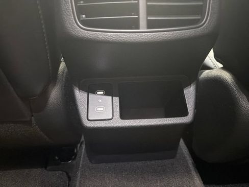 Certified 2024 Kia Seltos S FWD image 16