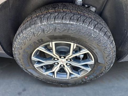 New 2026 GMC Acadia AT4 w/ Luxury Package image 9