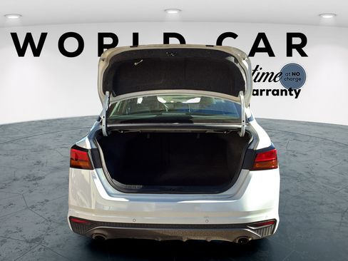 Used 2022 Nissan Altima 2.5 SR FWD image 18
