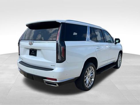 Certified 2022 Cadillac Escalade Premium Luxury AWD/4WD image 12