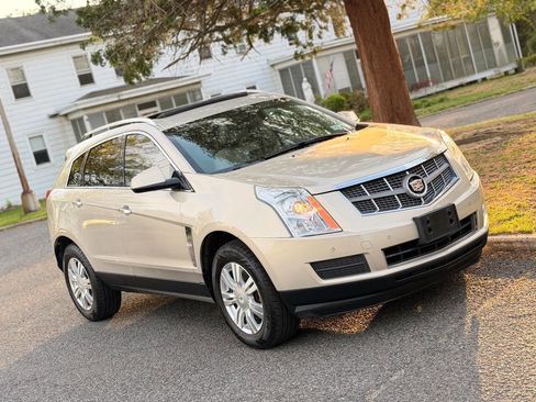 Used 2010 Cadillac SRX Luxury AWD/4WD image 10