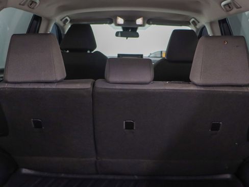 Used 2022 Toyota RAV4 XLE image 28