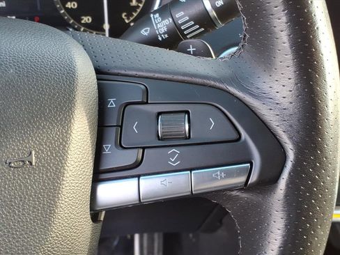 Used 2023 Cadillac XT4 Sport image 25