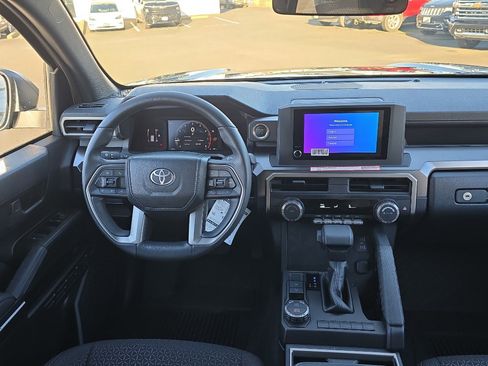 Used 2025 Toyota 4Runner SR5 image 21