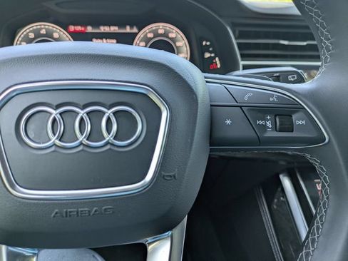Used 2025 Audi Q7 3.0T Premium Plus AWD/4WD image 16